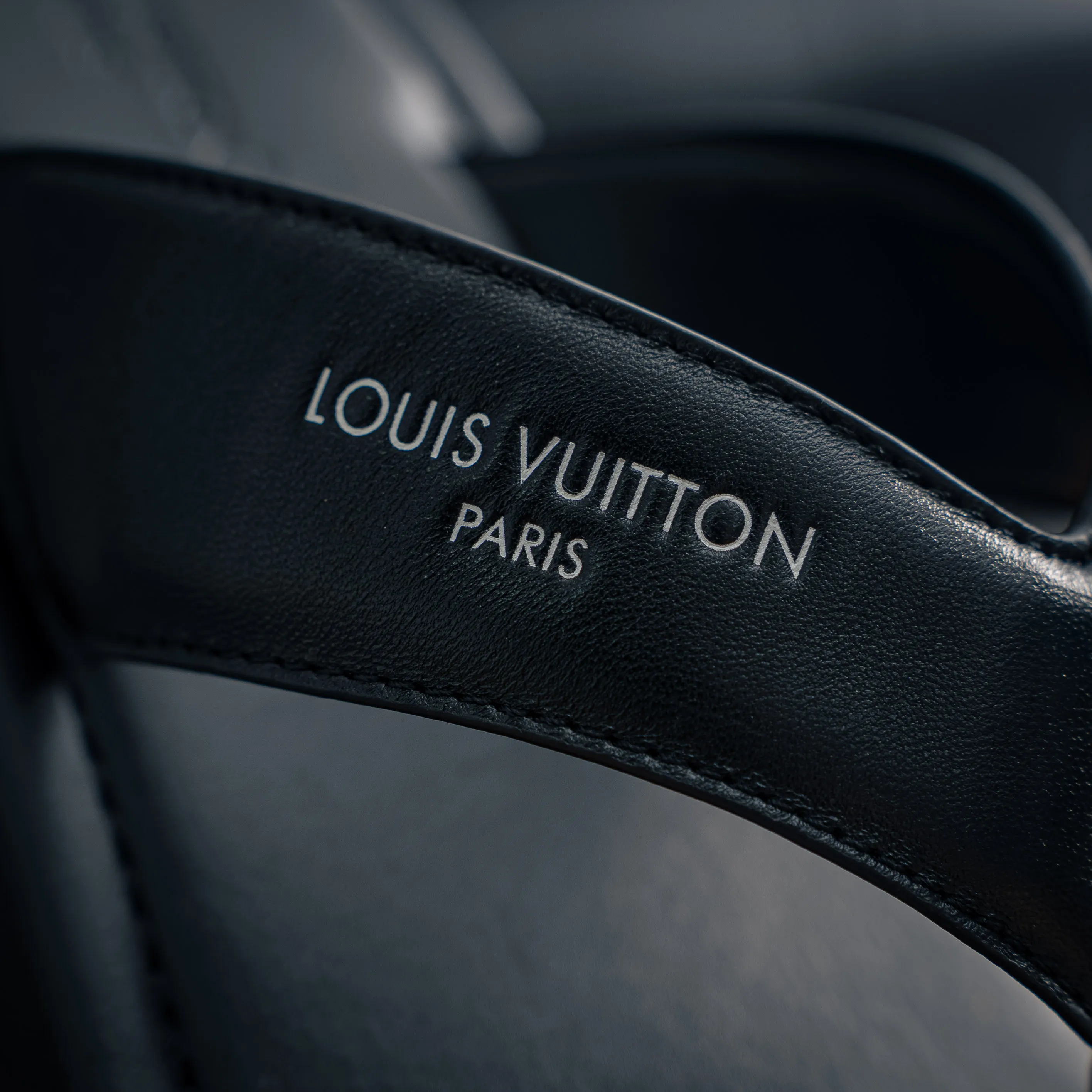 # LOUIS VUITTON ｜ 2026ss LOUIS VUITTON Venice Cowhide Leather Shoes Shoes Sandals 。 Cowhide Leather ，Shoes